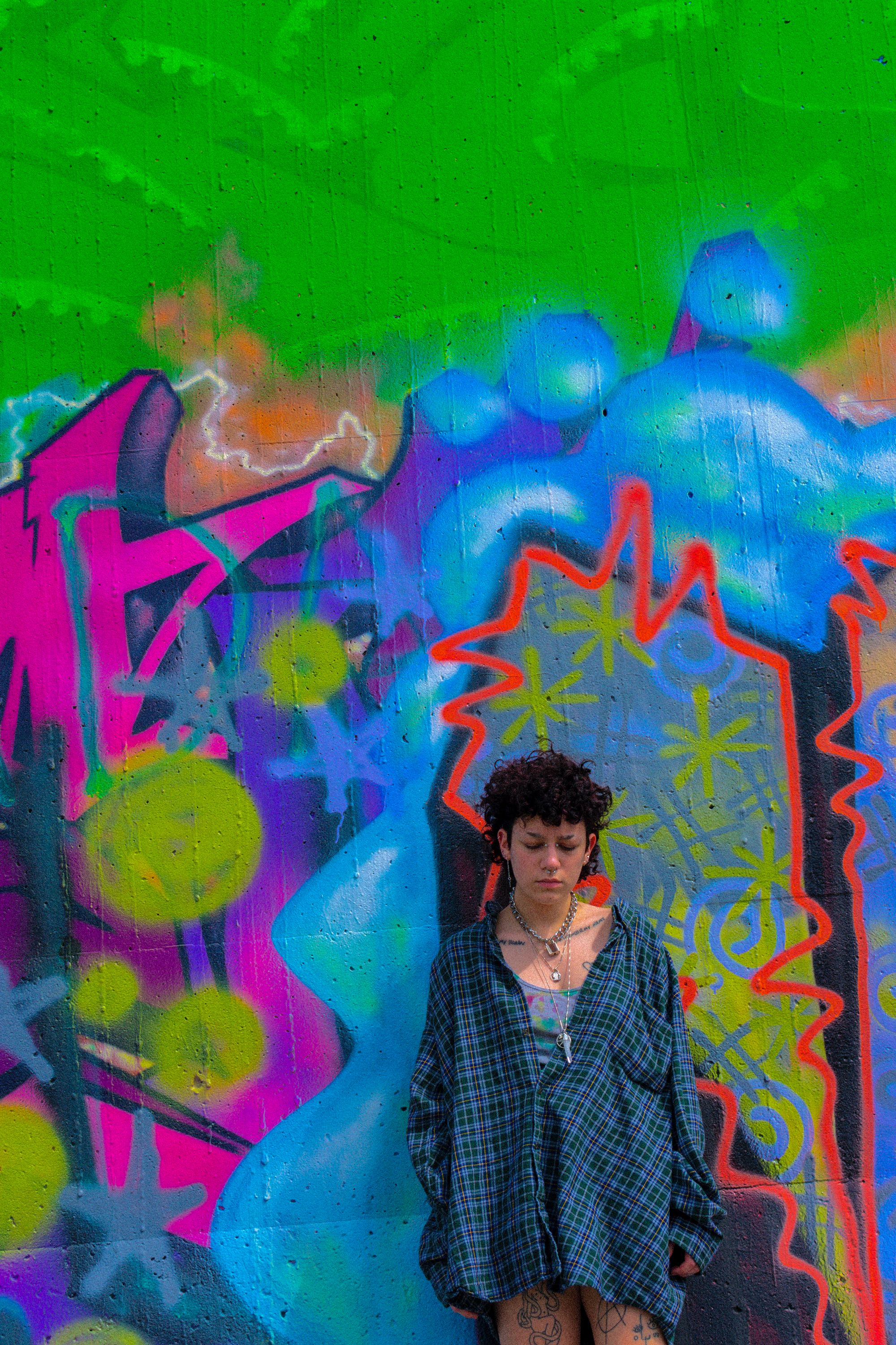 Anarchy Through Art: Li Zalis Captures Unconventional Beauty